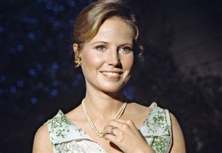 Actress Leslie Charleson