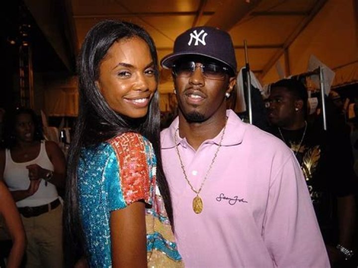 AL B. Sure! Pays Tribute To Late Girlfriend Kim Porter