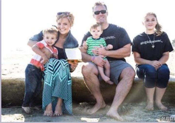 Amanda C Riley's Family: A Close-knit Bond