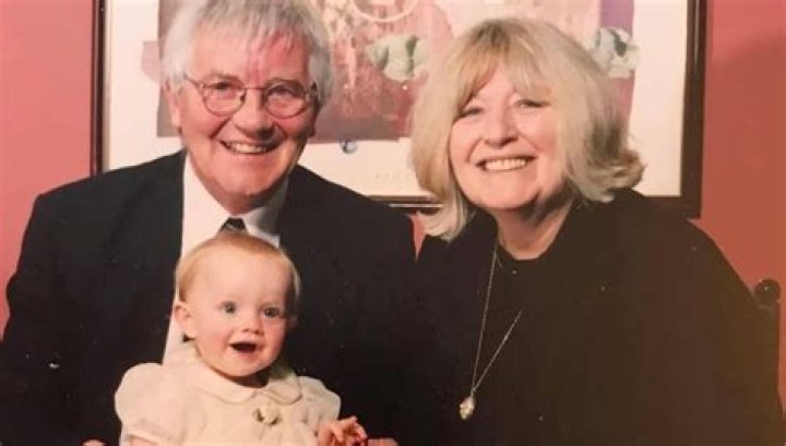 Uncover The Truth: Amybeth Mcnulty's Mom Revealed