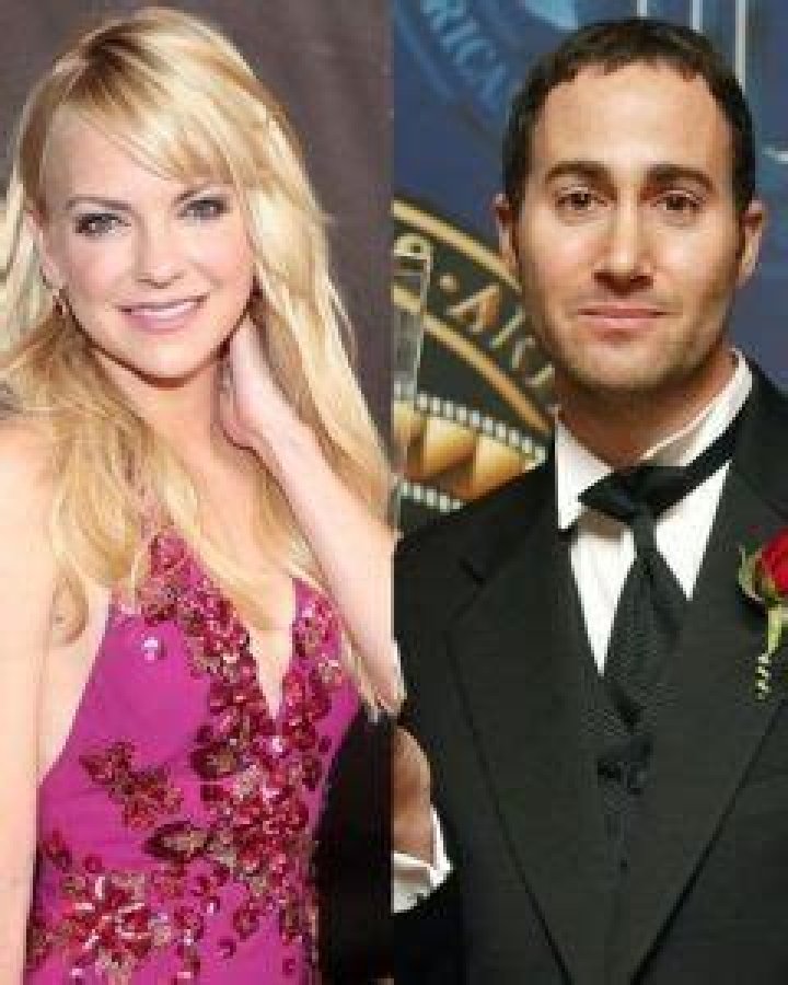 Anna Faris: A Journey Through Her Past Marriages