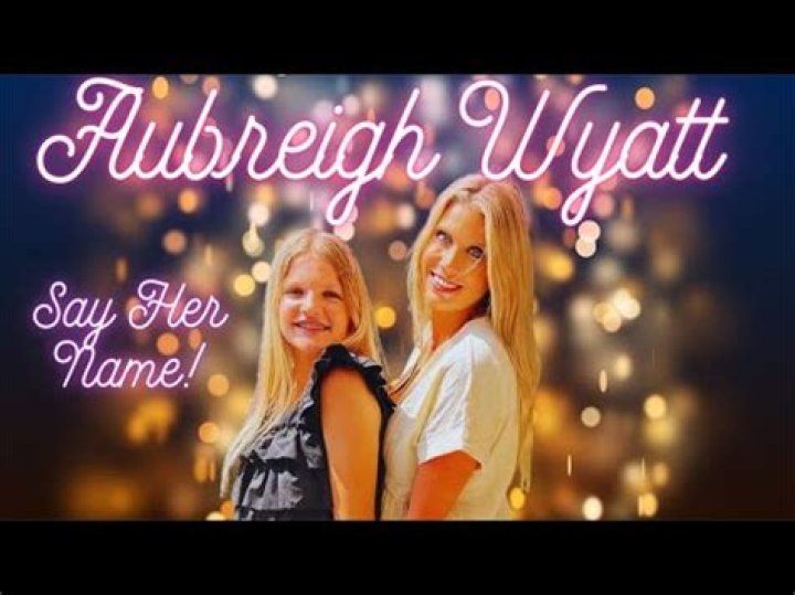 Stunning Aubreigh Wyatt Billboard: A Visual Masterpiece