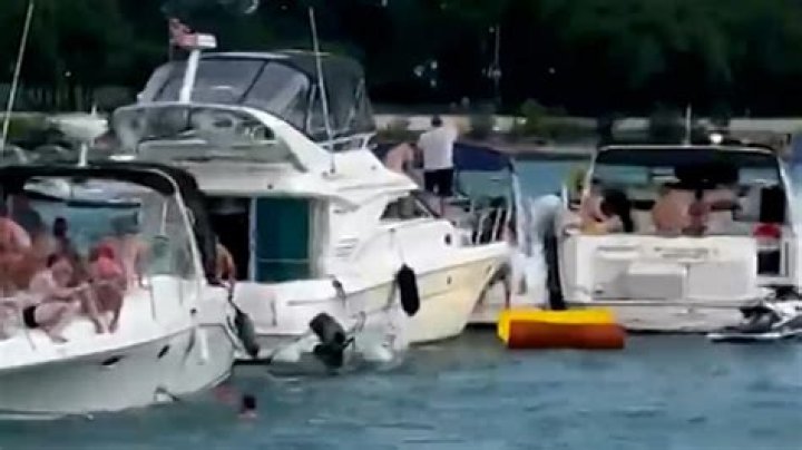 Shocking Boat Accident On Lake Michigan - Tragic Loss