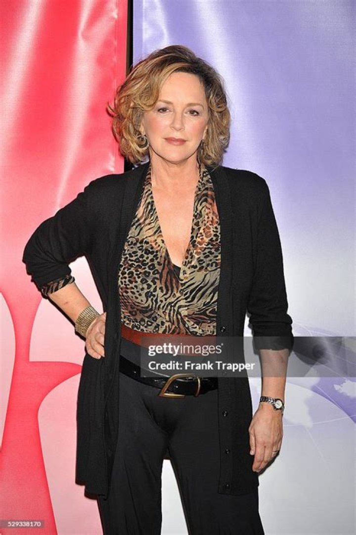 The Enchanting Bonnie Bedilia: A Talent To Behold