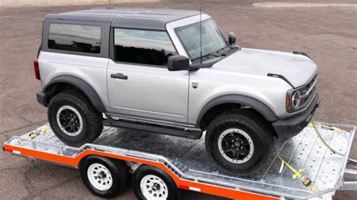 Can You Pay For A Uhaul For Someone Else | Guide To Uhaul Rental Policies