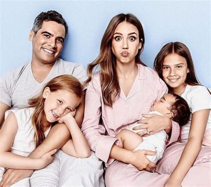 The Definitive Guide To Cash Warren Wikipedia: Unlocking His Life And Career