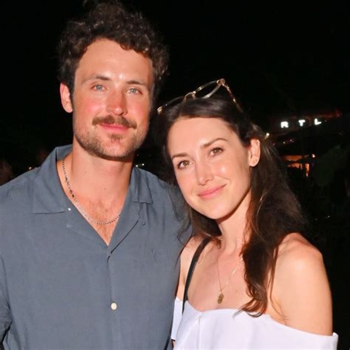 Everything You Need To Know About David And Jenny Efron's Age