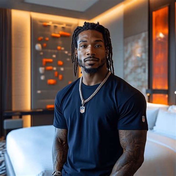 The Inside Scoop: DeAndre Hopkins' Hotel Room Combine Performance Unveiled