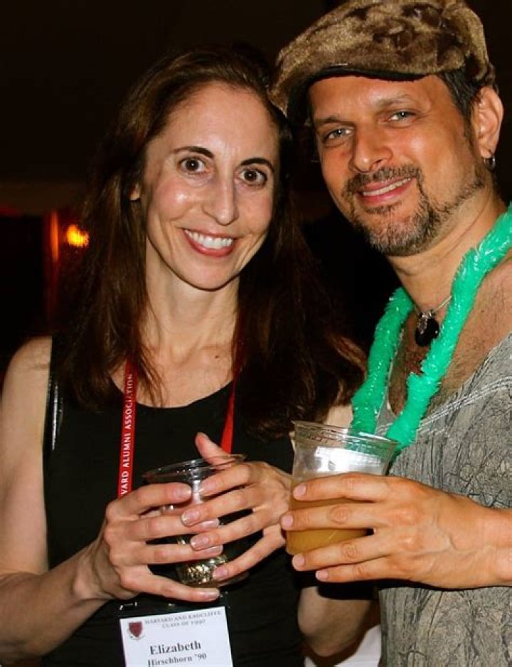 Elizabeth Hirschhorn: Award-Winning Artist And Inspiring Educator