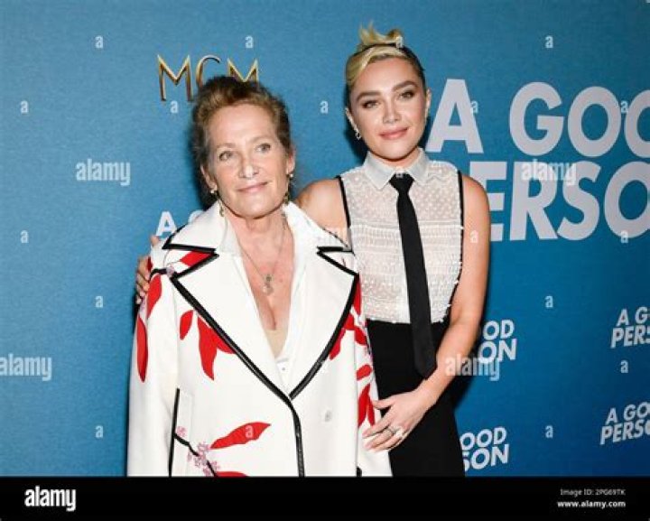 Florence Pugh's Mother: The Matriarch Behind The Star