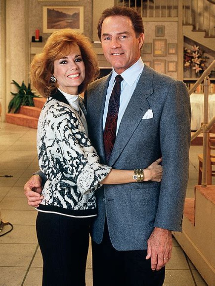 Frank Gifford's Marriages: His Love Story
