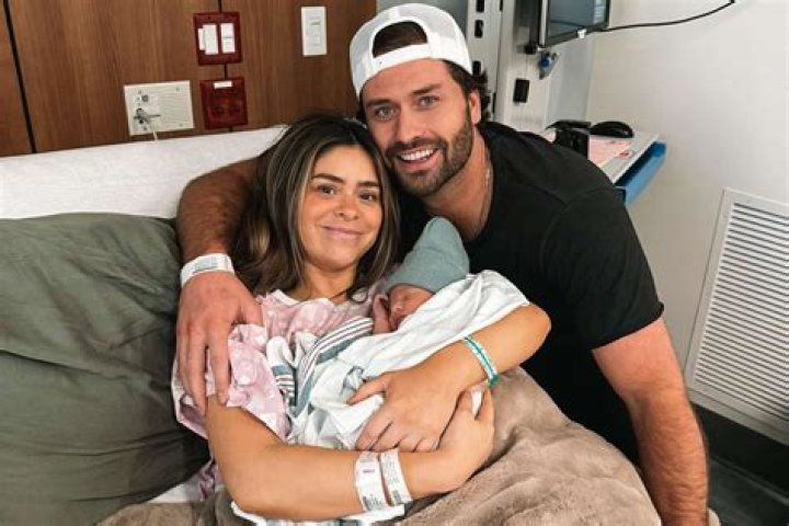 Frankie Valli: Exploring His Height And Weight