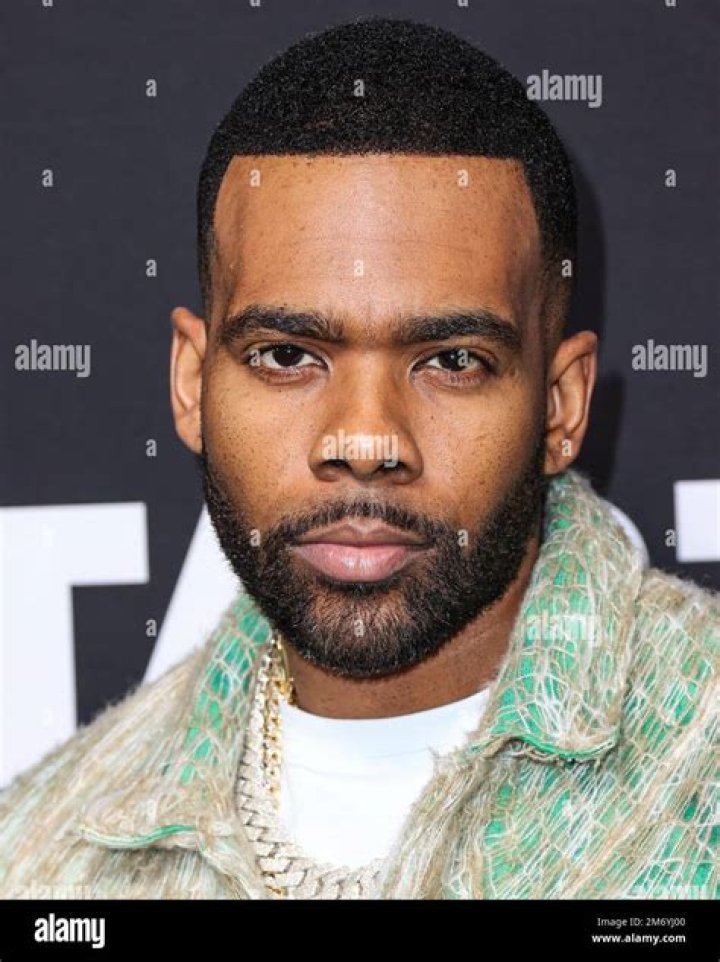 Reveal The Astonishing Net Worth Of The True Vocal Sensation: The Genuine Singer