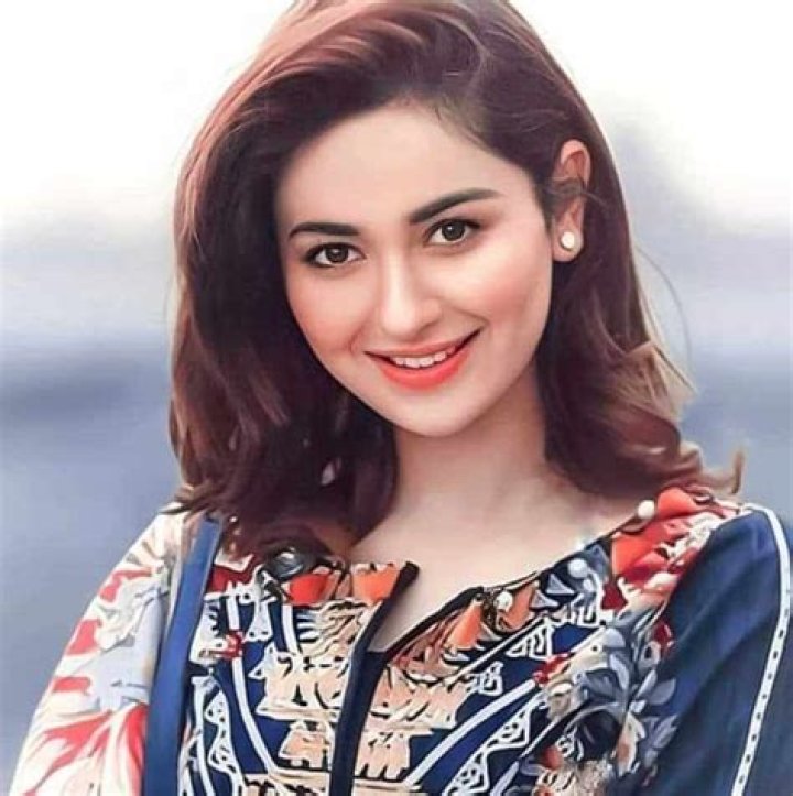 Astonishing Height Of Hania Amir: Measurements And Dimensions