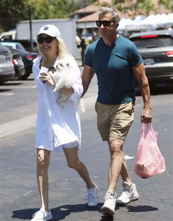 Heather Locklear's Husband: Everything You Need To Know
