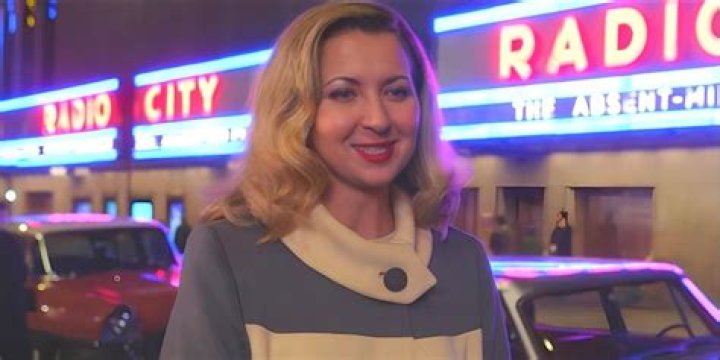 The Amazing Hedy Mrs. Maisel: A Captivating Comedy-Drama