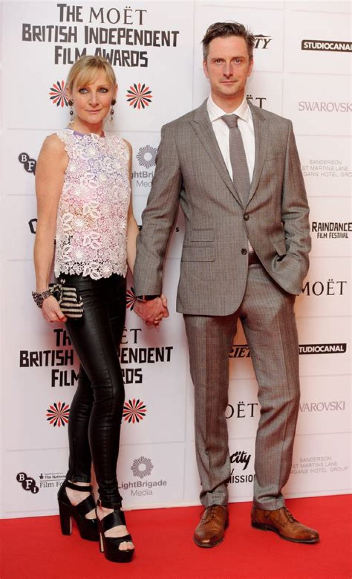 Discover The Age Of Lesley Sharp: A Comprehensive Guide