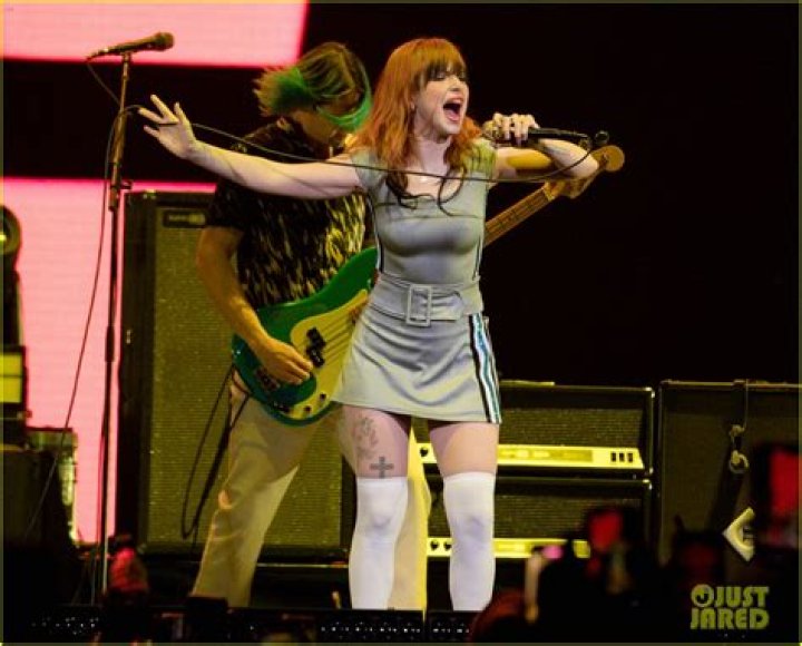 Hayley Williams' Age: Unveiling The Paramore Frontwoman's Birthday