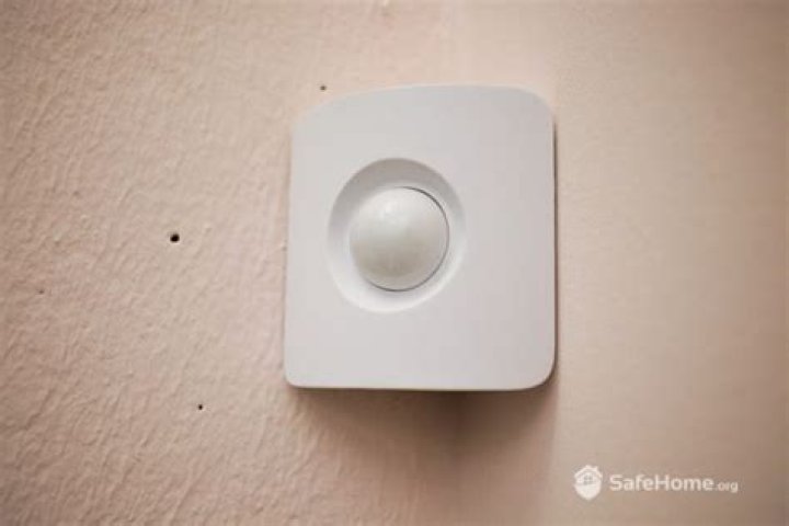 How To Effortlessly Replace The Battery In Your SimpliSafe Motion Sensor