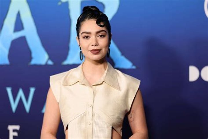 Is Auli'i Cravalho Single? All The Rumors And Facts Debunked