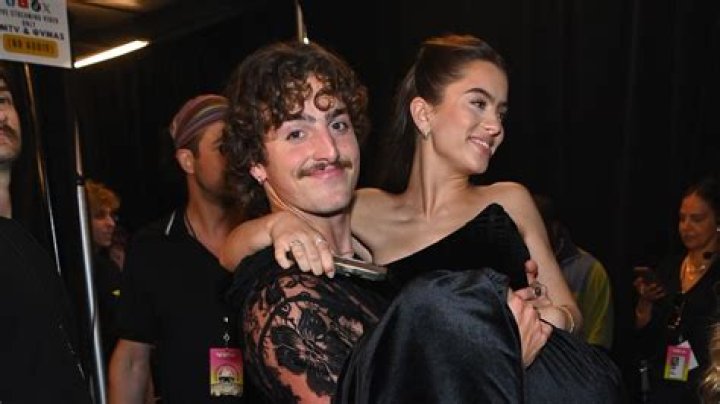 Is Benson Boone Straight?