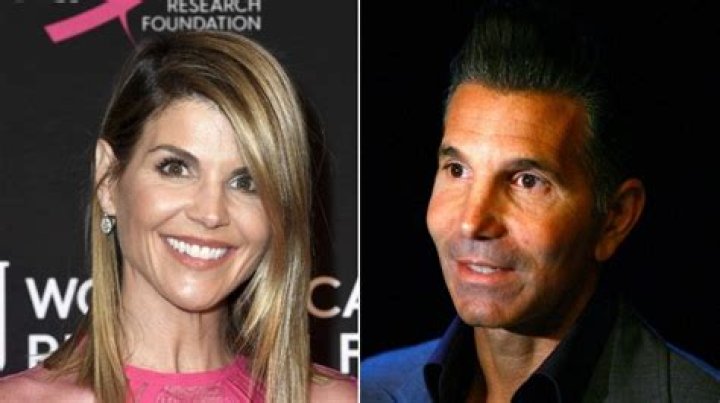 Is Lori Loughlin Still Married? Uncover The Truth Here
