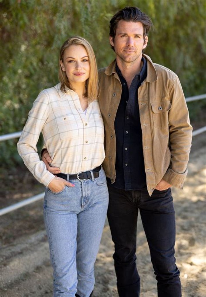 Is Tara Wallace In A Relationship? All The Facts Unveiled