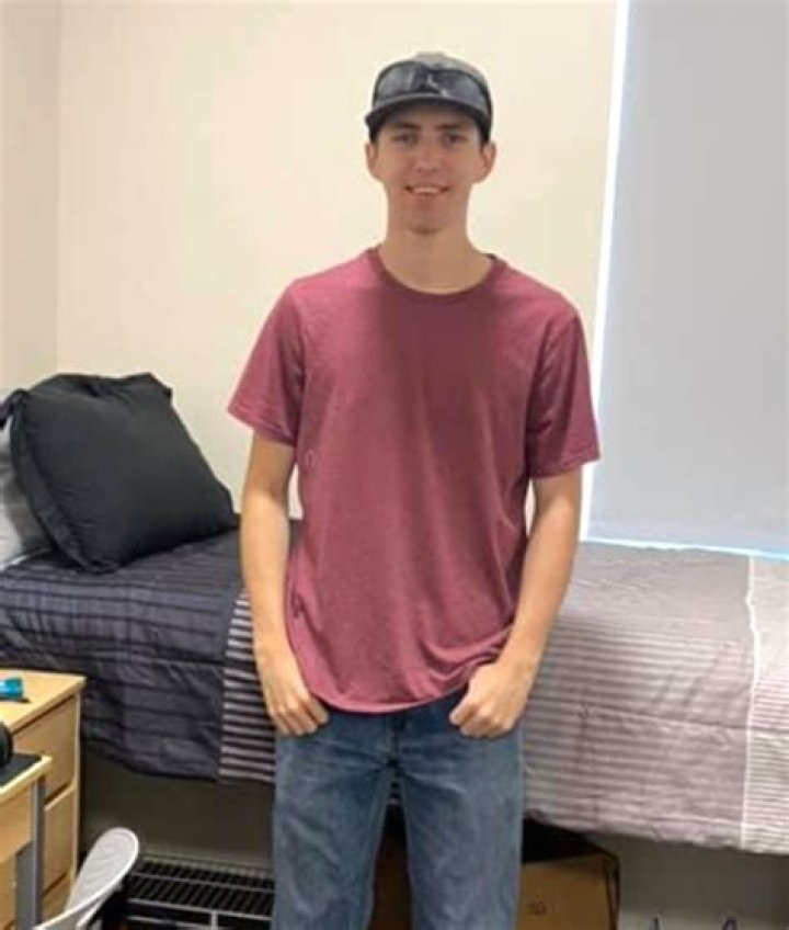 Is Tyler Hubbard's Political Affiliation Republican?