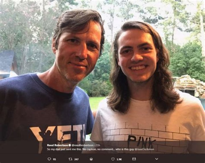 Dive Into Jase Robertson's Twittersphere | The Latest Tweets