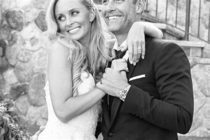 Jay Harrington: Married Or Just Playing The Part?