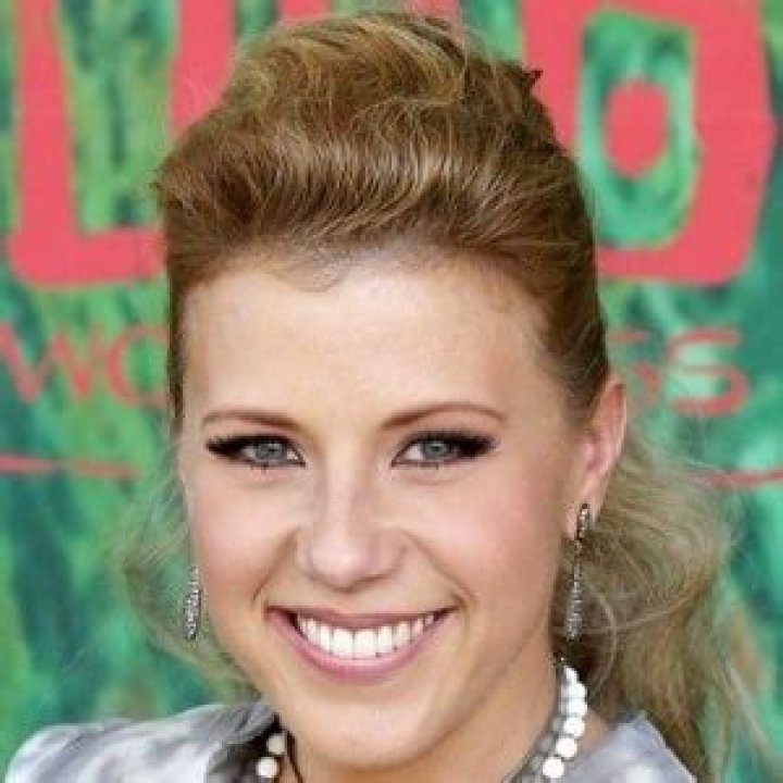 Jodie Sweetin's Age: Uncovering The Truth About The Former Child Star
