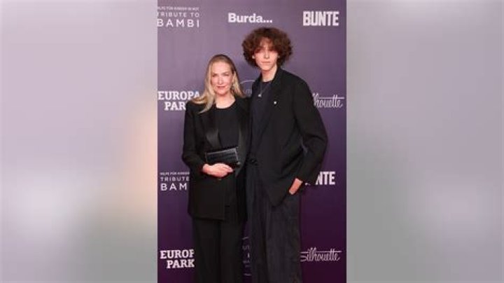 Discover The Enigmatic World Of Model Jonah Johnson: Unveil His Magnetic Presence