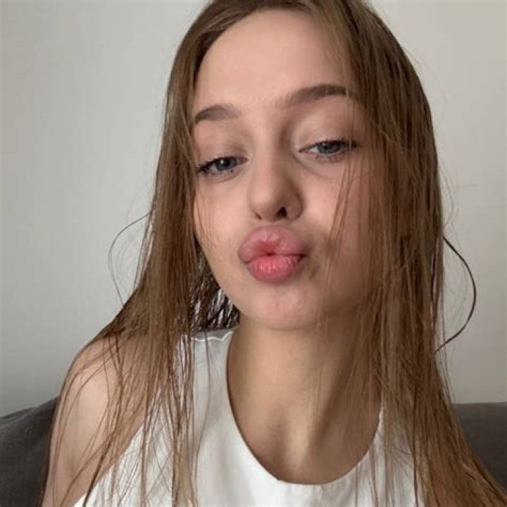 Katlin Krems Leaks | Exclusive Photos And Videos