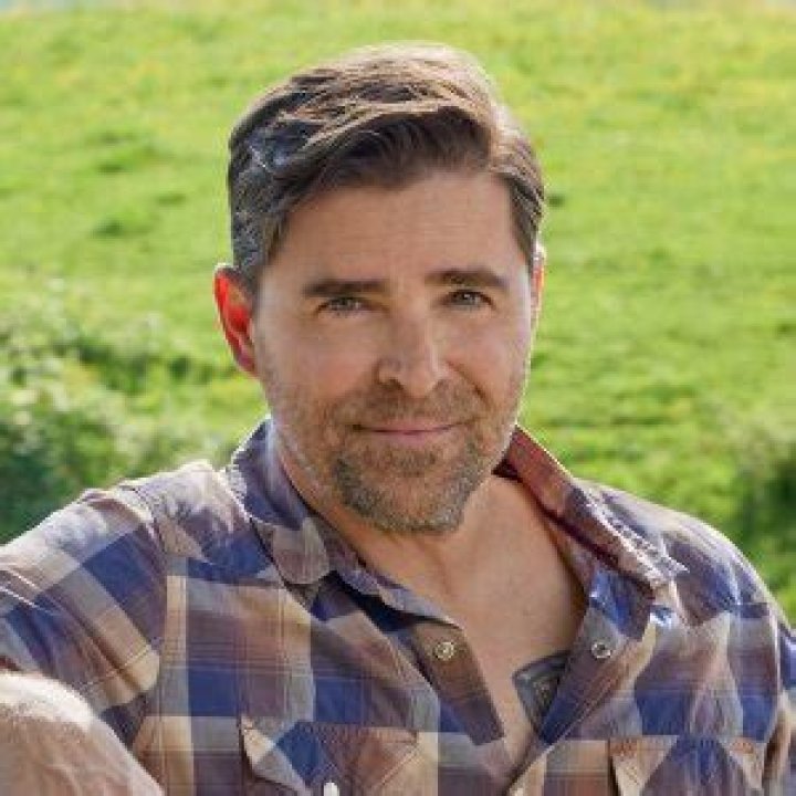 Kavan Smith's Stellar Performances On The Small Screen
