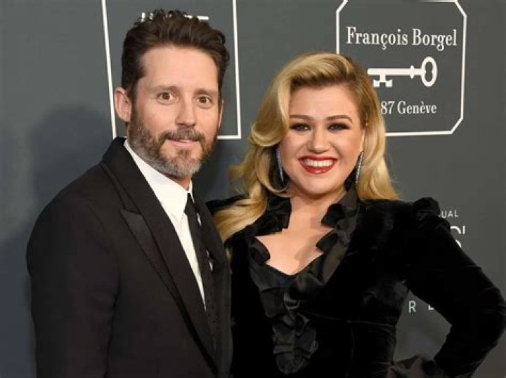 Kelly Clarkson's Relationship: The Ups And Downs