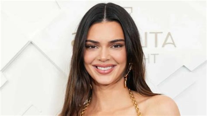 Kendall Jenner Pregnancy Rumors: Is The Model Expecting?