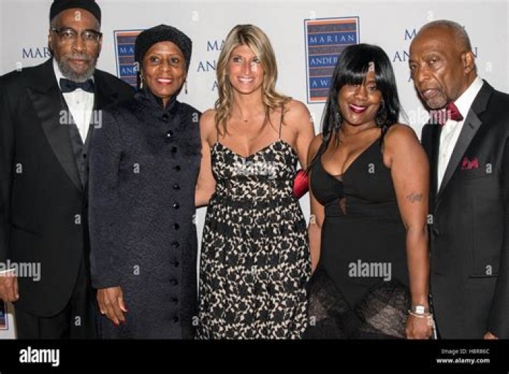 Kenny Gamble's Wife: An Insight Into The Life Of A Music Mogul