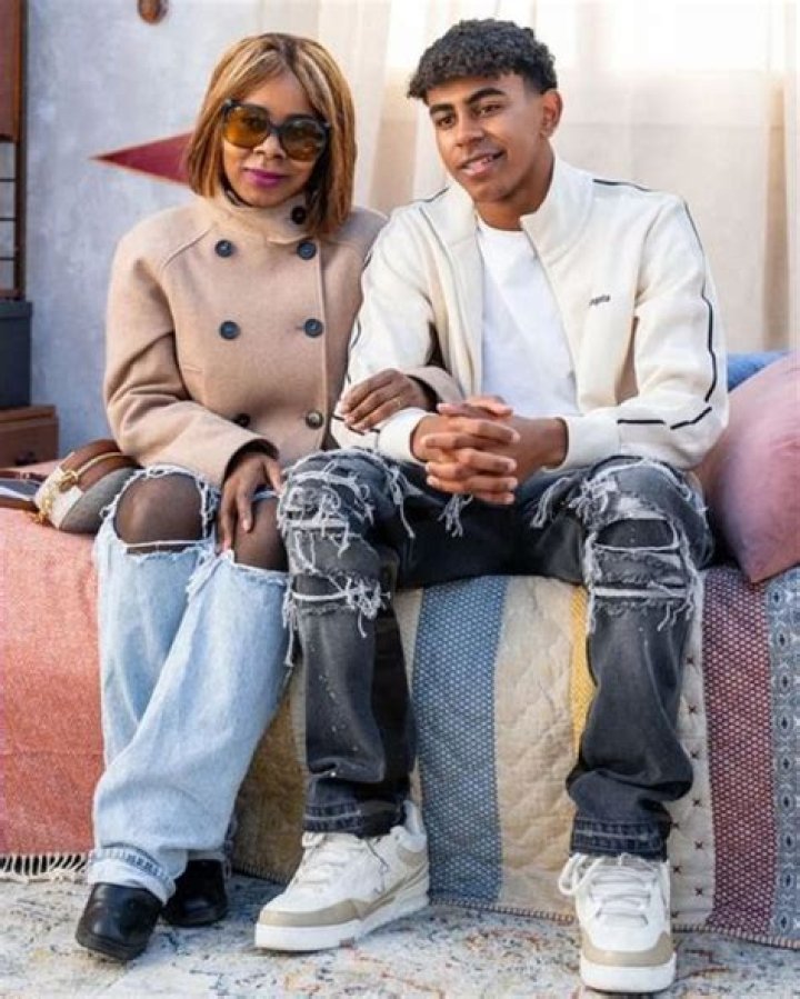 Did Lamine Yamal's Mother Influence His Childhood?