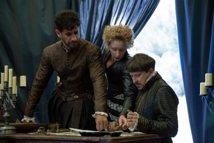 A Deep Dive Into Lee Ingleby's Romantic Connections