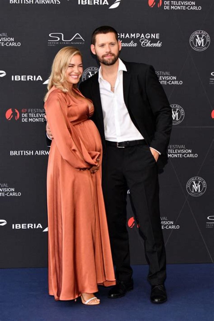 Luke Kleintank And His Wife: A Photo Album