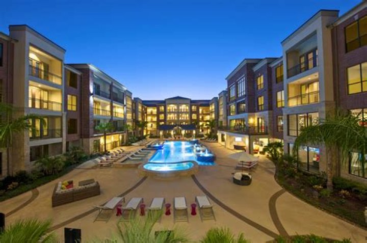 Discover Opulent Living: Luxury Apartments In Sugar Land