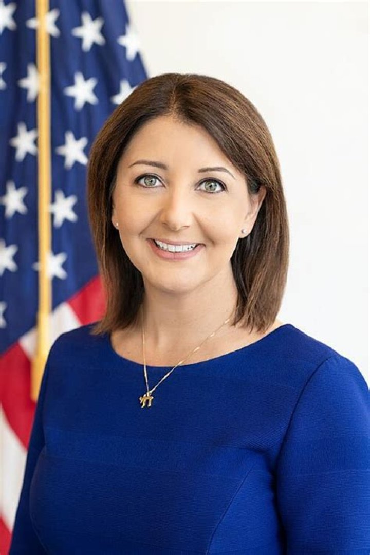 Mandy Cohen: Wikipedia Page For A Prominent Health Care Executive