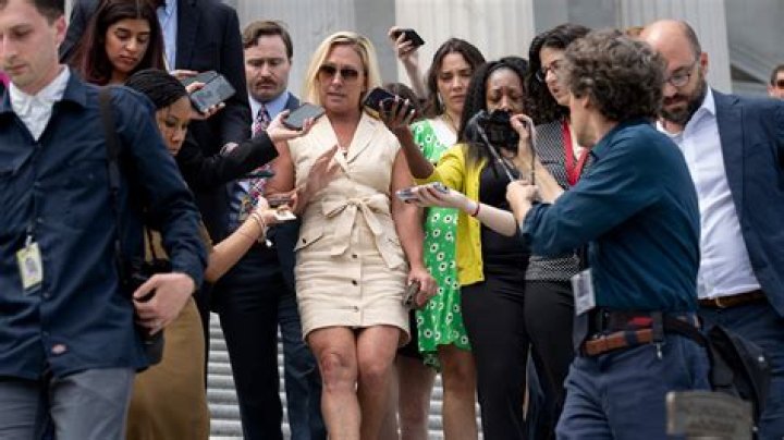 Uncovering Marjorie Taylor Greene's True Height: A Comprehensive Guide