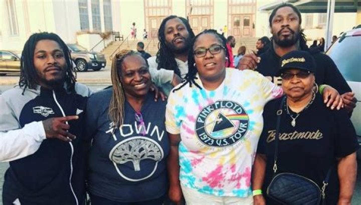 Marshawn Lynch's Siblings: A Legacy Of Athleticism And Success