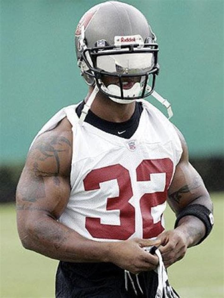 Michael Pittman Sr.: NFL Star Wide Receiver