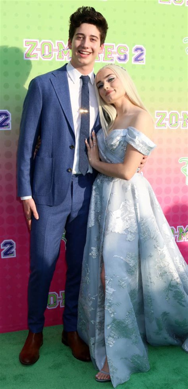 The Definitive Guide To Milo Manheim's Height In Feet