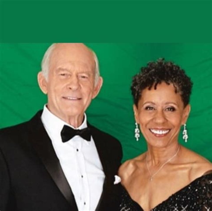 Discover The Truth About Nan Harris, Max Gail's Wife