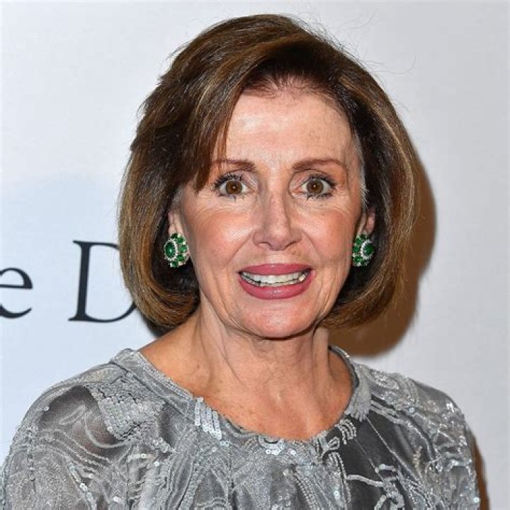 The Definitive Guide To Nancy Pelosi's Height