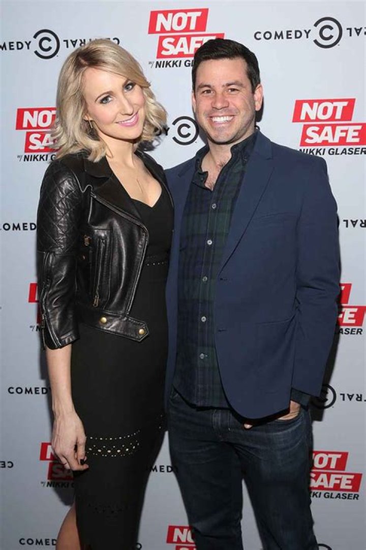 Who's NIKI GLASER Dating Now? Latest Boyfriend And Relationships