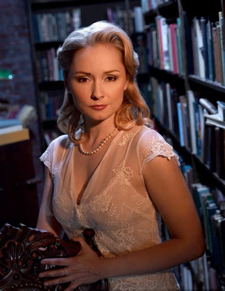 Polish-American Actress: Nina Siemaszko